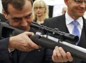 Дмитрий Медведев: За такое надо сажать в тюрьму