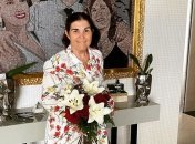 Роналду подарував мамі автомобіль в честь Дня матері