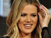 Хлое Кардашьян поразила пышными формами в узких джинсах 