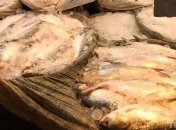 Школьники отравились рыбой в столовой