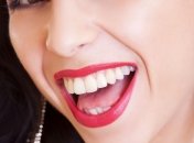 Здоровые зубы и десна: самые полезные продукты для их укрепления