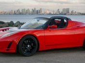 Tesla Roadster решили переделать в кабриолет