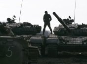 Боевики сосредотачивают под Торезом танки, "Грады" и БМП