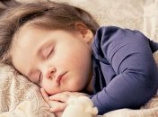 Секреты мам: что делать, если ребенок не хочет идти спать