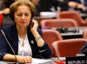 Председатель парламента Молдовы поблагодарила послов США, ЕС и РФ за поддержку