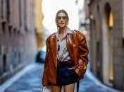 Без кожаной куртки в осенний период не обойтись