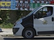 Дорожной полиции Молдовы запретили курить, есть и жевать жвачку 