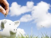 Эксперты: Лишь треть украинцев откладывает что-то "на черный день"