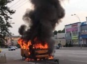 В Броварах на ходу загорелась маршрутка с пассажирами