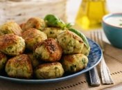 Кабачкові кульки — чудовий варіант овочевої закуски