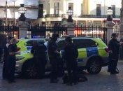 На лондонском вокзале эвакуировали людей из-за мужчины с бомбой