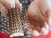 Почему выпадают волосы: 5 главных причин