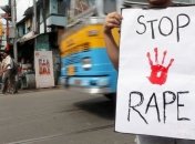 Группа мужчин похитила и в течение недели насиловала монахиню