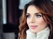 Анна Седокова удивила фанатов, сев на шпагат 