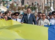 Мэр Киева принял участие в торжественном поднятии флага Украины возле КГГА