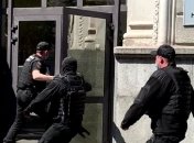 В офис "Нафтогаза" пожаловали с обысками: расследуется дело на 2,7 миллиарда