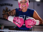 Ебані Бріджес