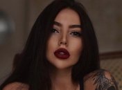 Алена Омович опубликовала новое откровенное фото