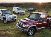 Toyota представила обновленный Land Cruiser 70: внедорожнику исполняется 36 лет