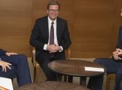 Кличко и Яценюк встретились с министром иностранных дел Германии 