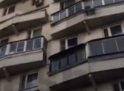 Стало известно о мотивах мужчины, который выбросился из окна вместе с 5-летней дочерью в Москве 