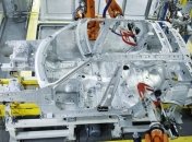 Концерн Jaguar Land Rover сокращает производство из-за низких продаж