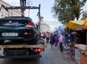 На киевские улицы вернут эвакуаторы 