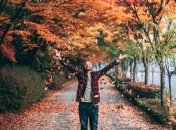 Листівки з першим днем осені