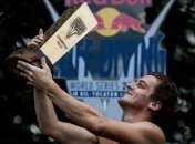 Британец Гэри Хант - чемпион мира по клифф-дайвингу 2014 (Видео)