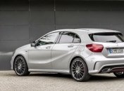 Опубликовано первое фото нового Mercedes-Benz A-класса