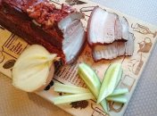 Грудинка в луковой шелухе