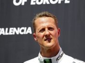 Жена Шумахера совсем не рада посетителям в своем доме