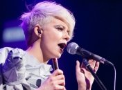 Певица ONUKA показала архивное фото