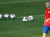 Иньеста вернется к "Эль-Класико"