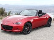 В Нью-Йорке выбрали "Всемирный автомобиль года"