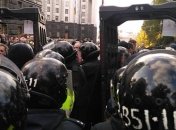 Под зданием Рады начались столкновения, есть пострадавшие 