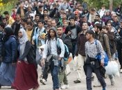 Польша готова помочь Венгрии защитить границу от беженцев