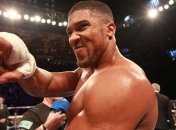 "Твиттерные войны": соперник Кличко жестко ответил Тайсону Фьюри