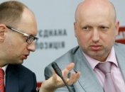 Турчинов и Яценюк не будут считаться с Тимошенко