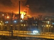 США призвали не бомбить российские НПЗ: "Может иметь глобальный эффект"