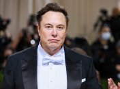 Почему Илон Маск передумал покупать социальную сеть?