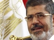 Египет: Мухаммед Мурси помещен под домашний арест