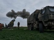 Українські військові тримають оборону