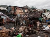 На Филиппинах растет число жертв Тайфуна "Каммури" (Видео)