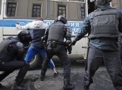 Пикеты против политических репрессий: в Москве задержаны десятки активистов (Видео)