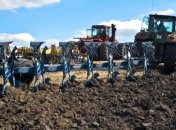 Украинские аграрии уже засеяли озимыми почти 6 млн гектаров земли