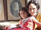 Родила в 66: как выглядит дочь одной из самых "взрослых" мам в мире Адрианы Илиеску