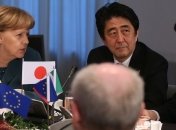 На саммите G7 будут требовать от России признать Порошенко