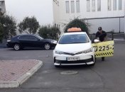 Киевский таксист избил итальянок