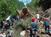 Землетрясение в Китае унесло жизни уже около 140 человек  